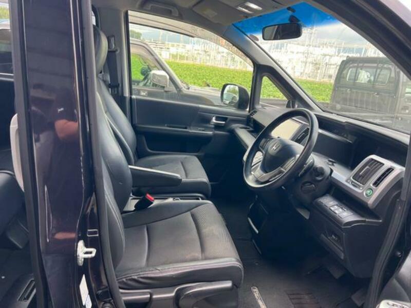 STEPWAGON SPADA