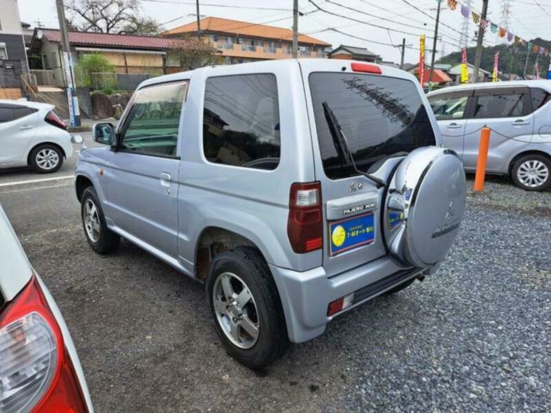 PAJERO MINI