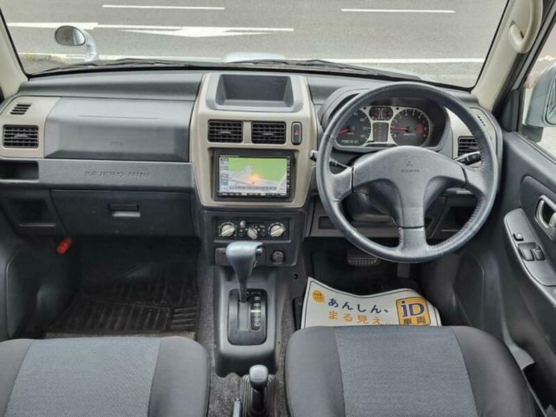 PAJERO MINI