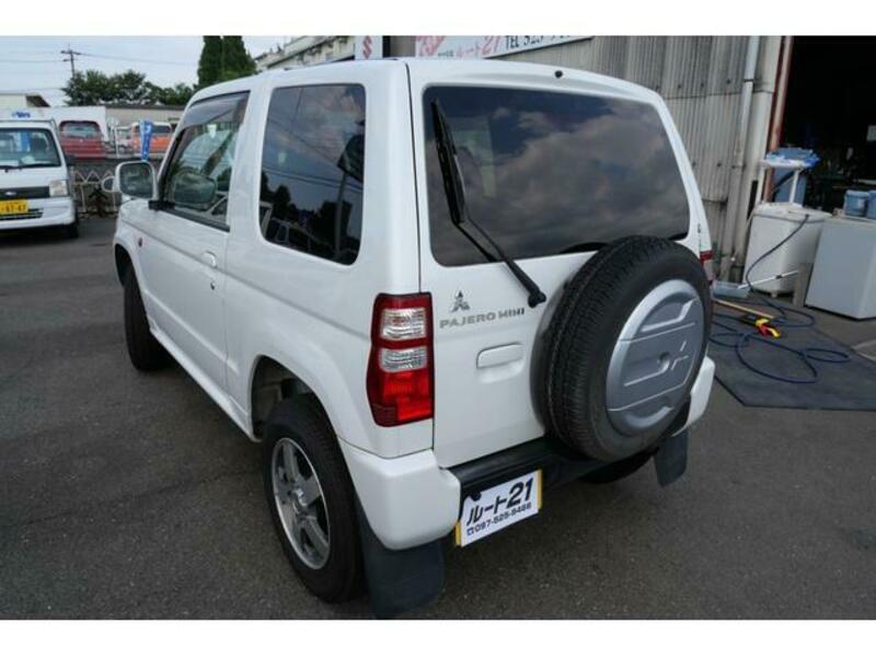 PAJERO MINI
