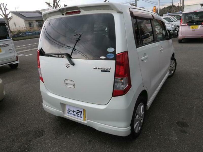 WAGON R