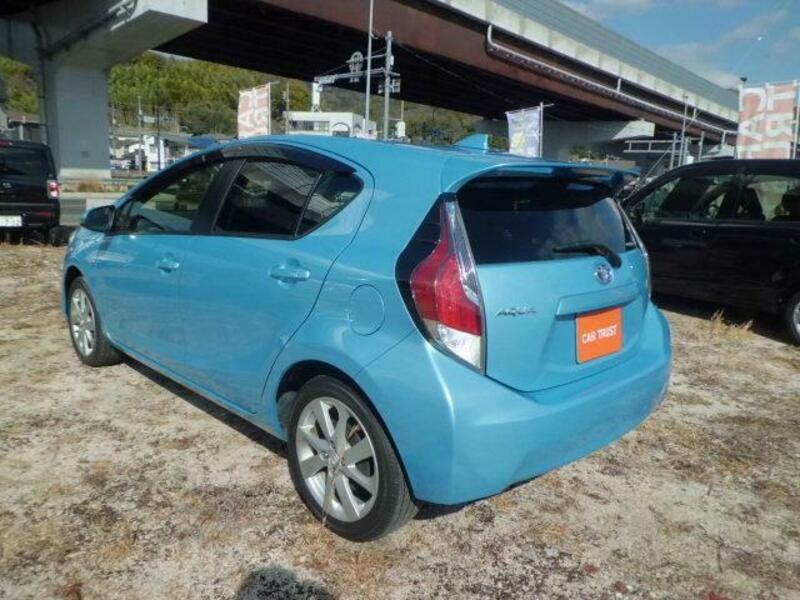 AQUA