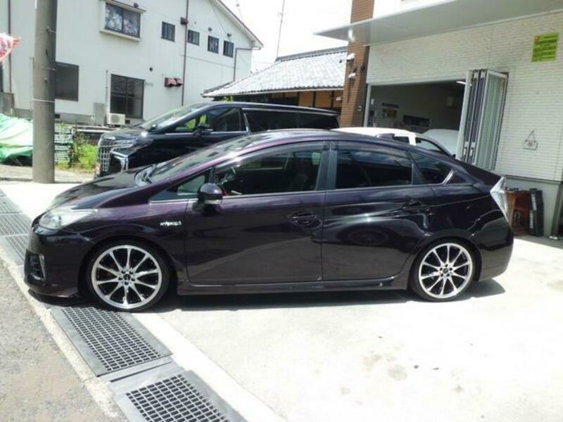 PRIUS