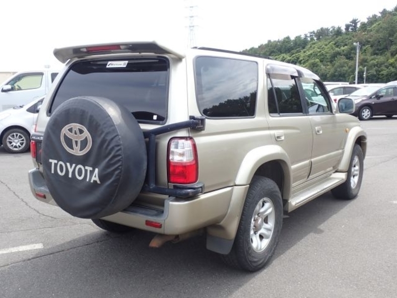 HILUX SURF