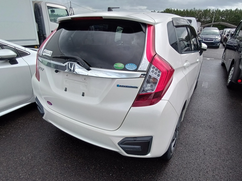 FIT HYBRID