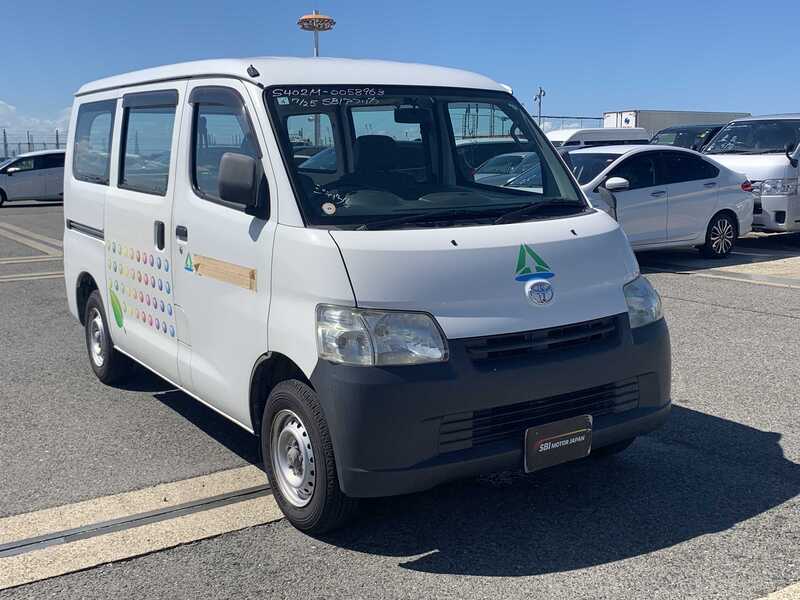TOWN ACE VAN