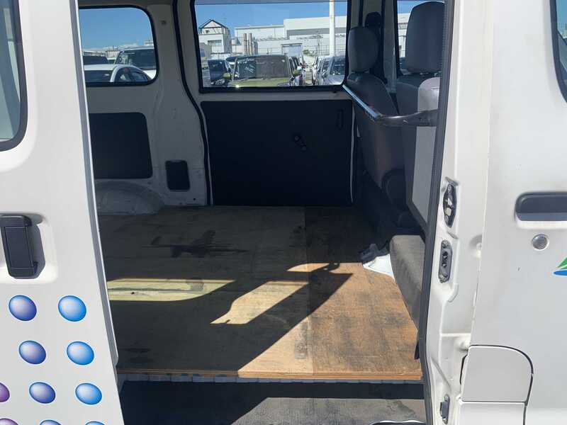 TOWN ACE VAN