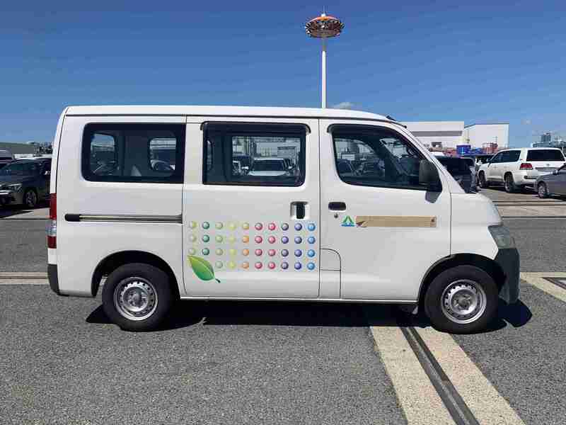TOWN ACE VAN