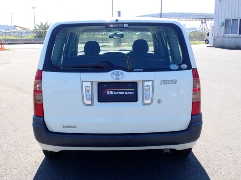 SUCCEED VAN