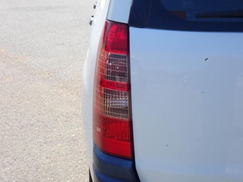 SUCCEED VAN