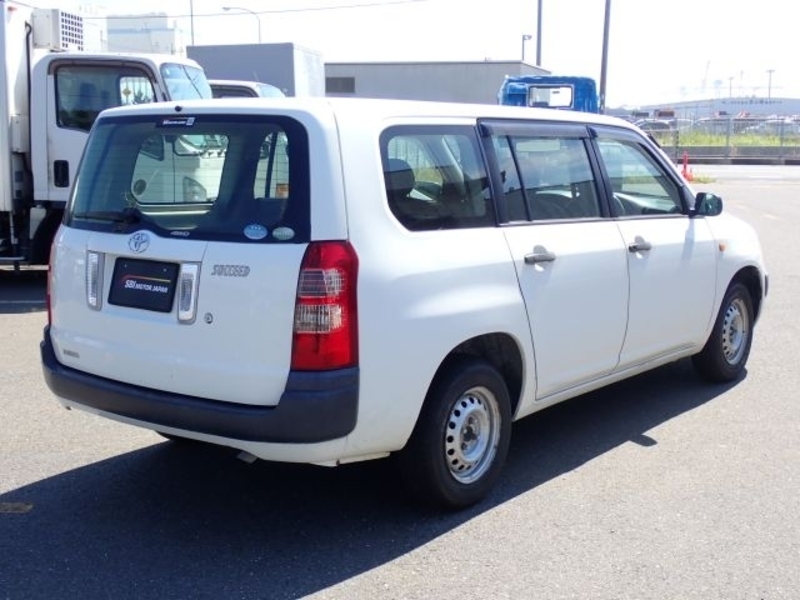 SUCCEED VAN