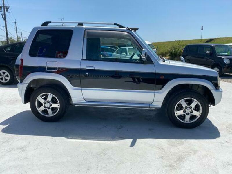 PAJERO MINI