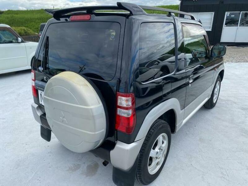 PAJERO MINI