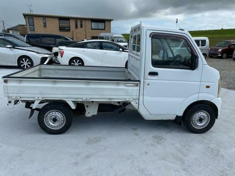CARRY TRUCK