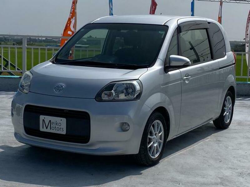 TOYOTA PORTE