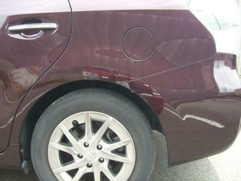 PRIUS ALPHA