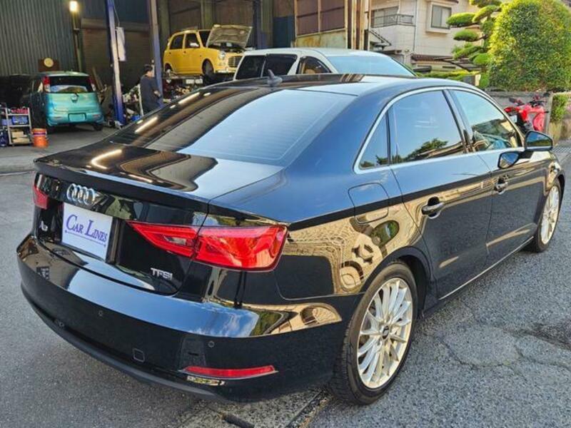 A3 SEDAN