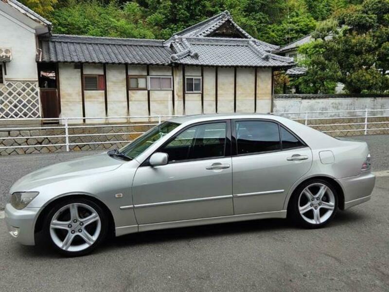 ALTEZZA