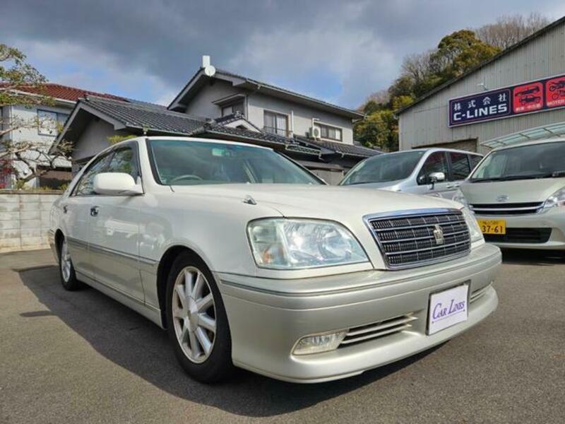TOYOTA CROWN
