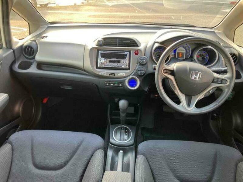 FIT HYBRID