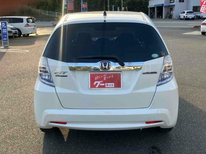 FIT HYBRID