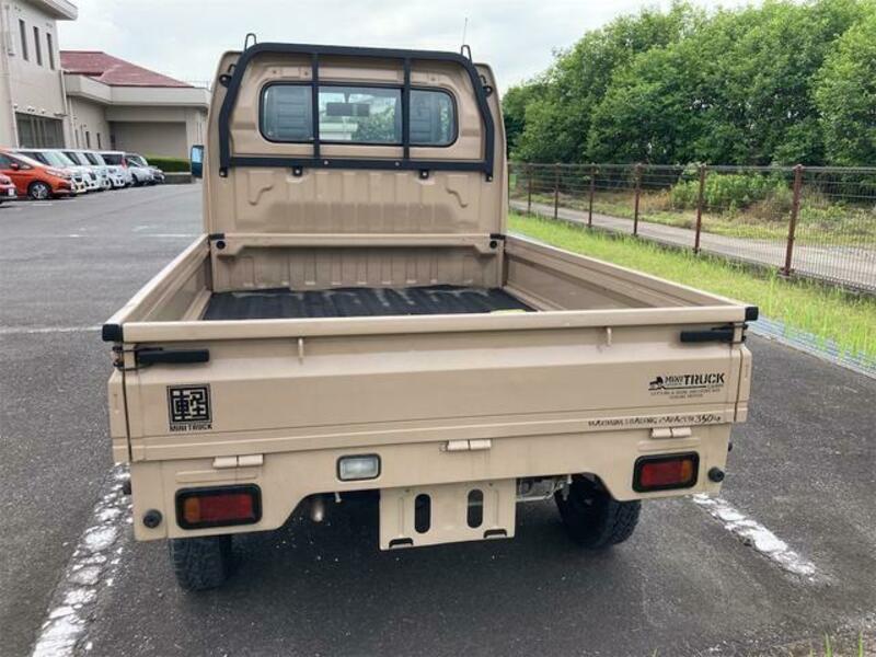 CARRY TRUCK