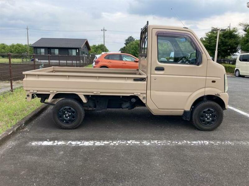 CARRY TRUCK