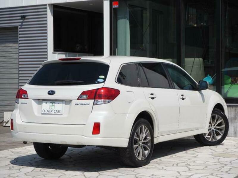 LEGACY OUTBACK