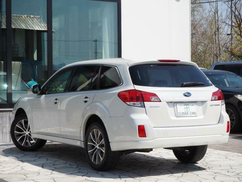 LEGACY OUTBACK