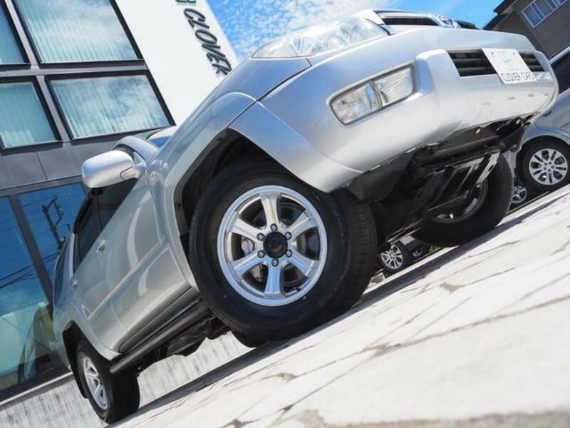 HILUX SURF
