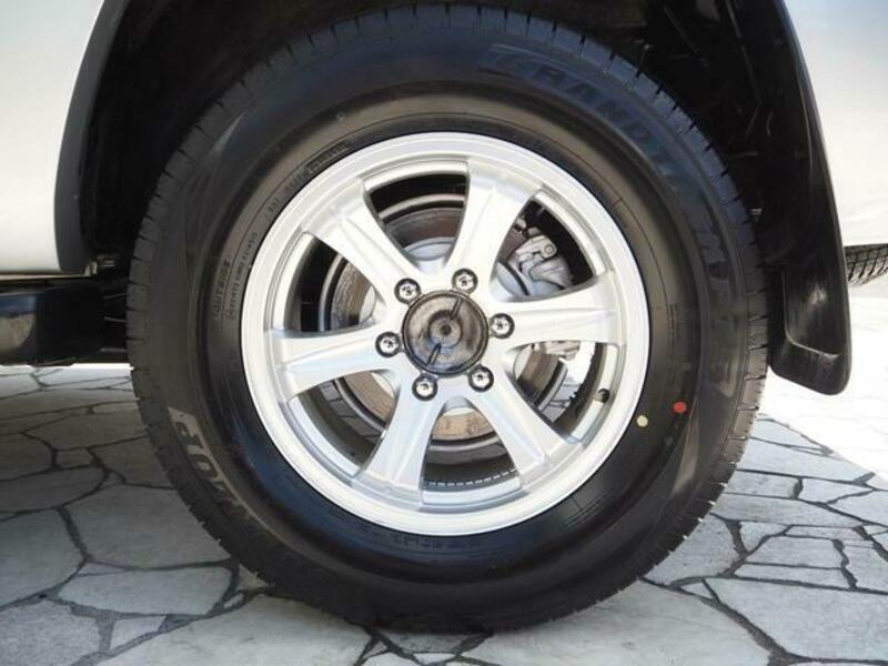 HILUX SURF