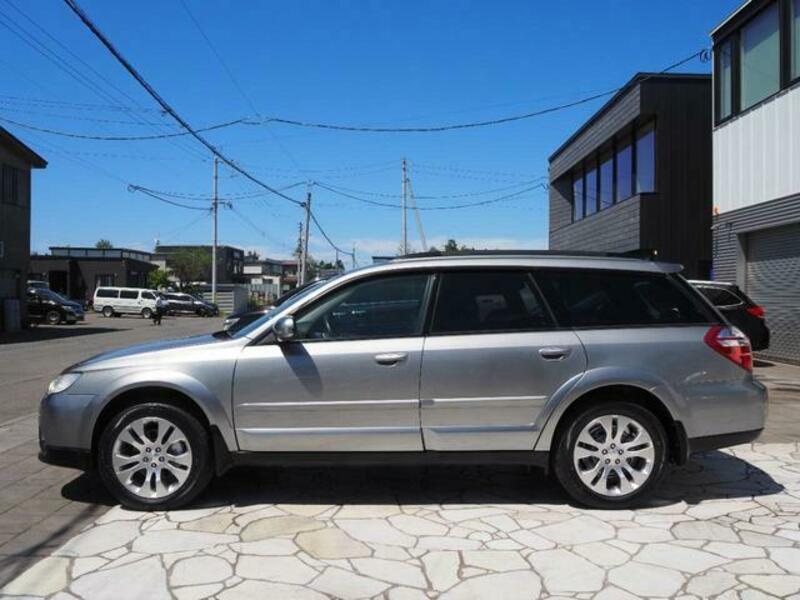 LEGACY OUTBACK