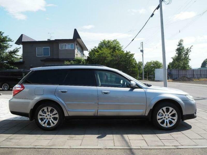 LEGACY OUTBACK
