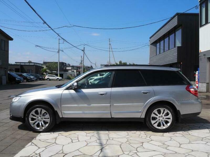 LEGACY OUTBACK