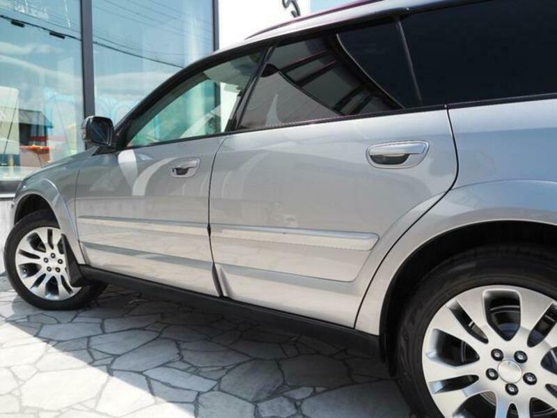 LEGACY OUTBACK