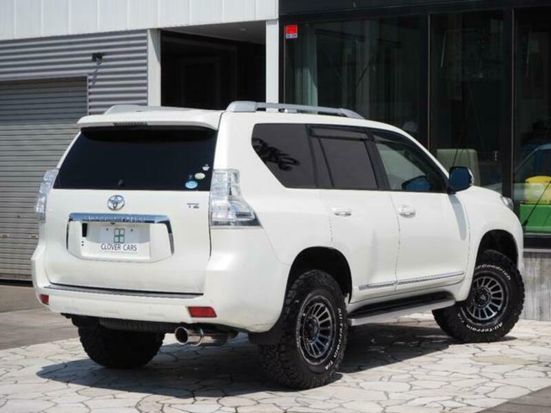 LAND CRUISER PRADO