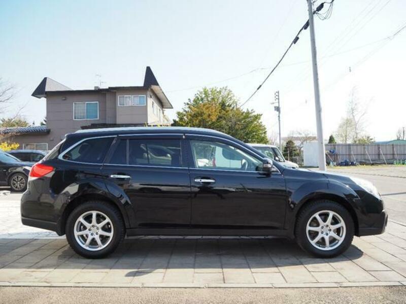 LEGACY OUTBACK