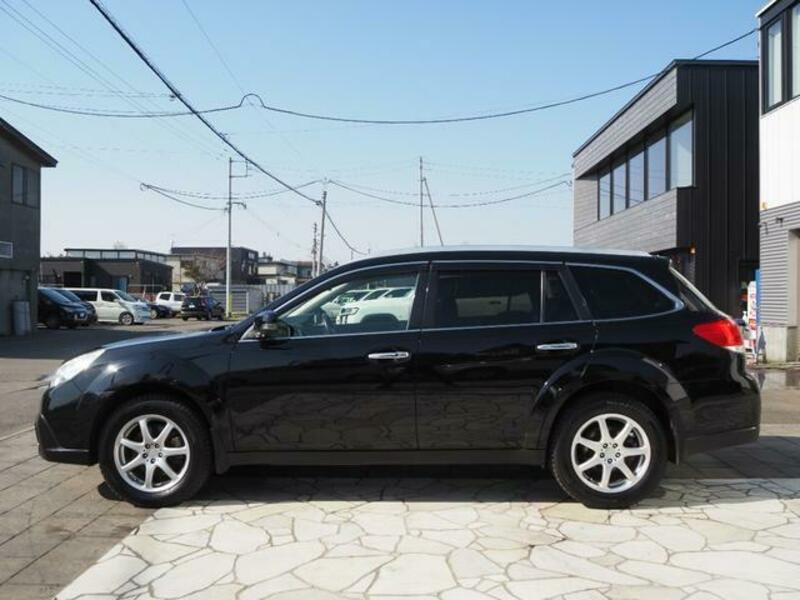 LEGACY OUTBACK
