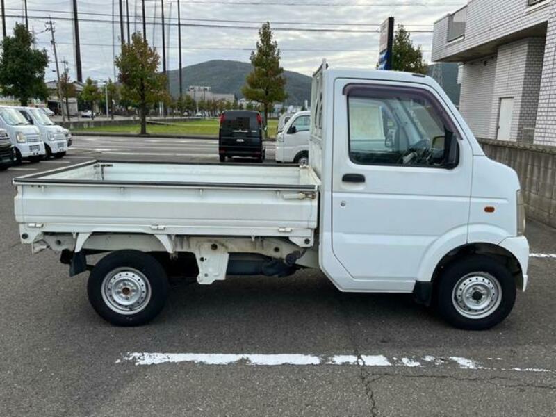 CARRY TRUCK