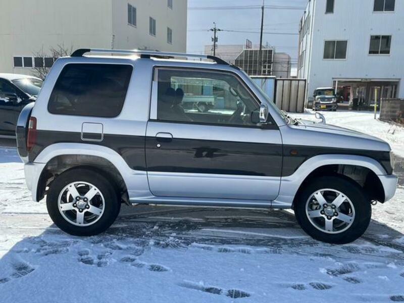 PAJERO MINI