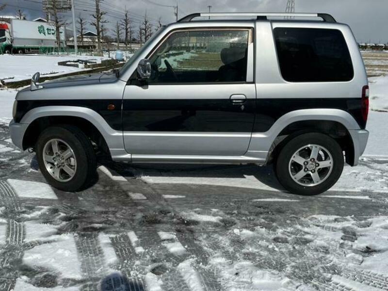 PAJERO MINI