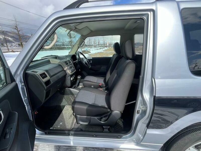 PAJERO MINI