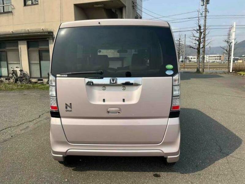 N BOX