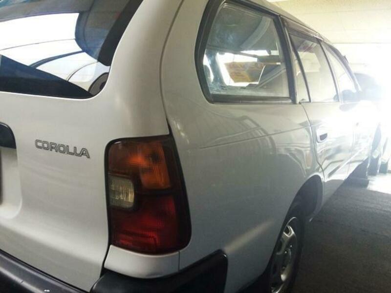 COROLLA VAN