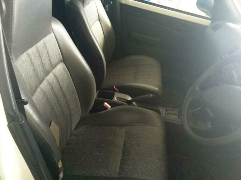 COROLLA VAN