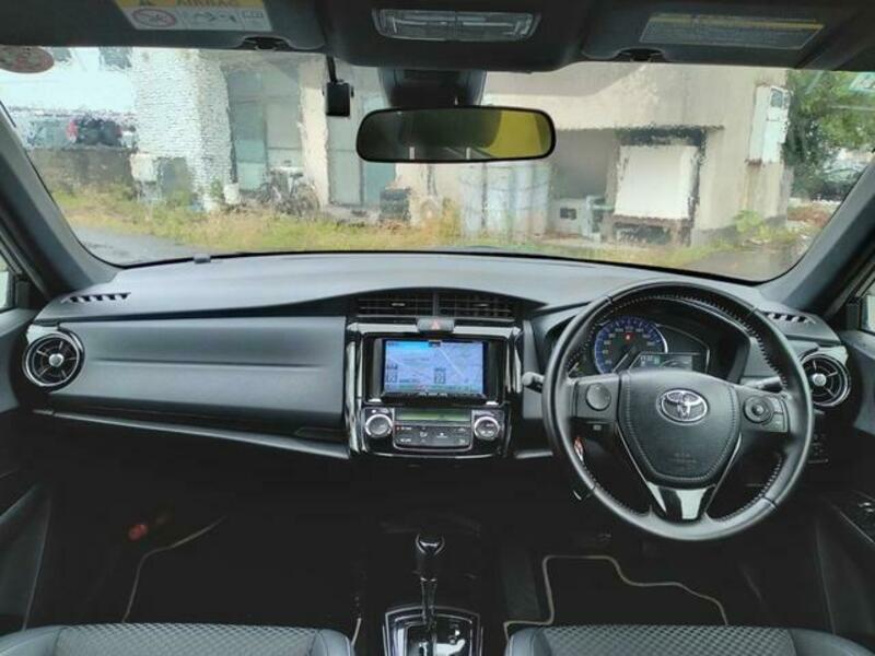 COROLLA FIELDER