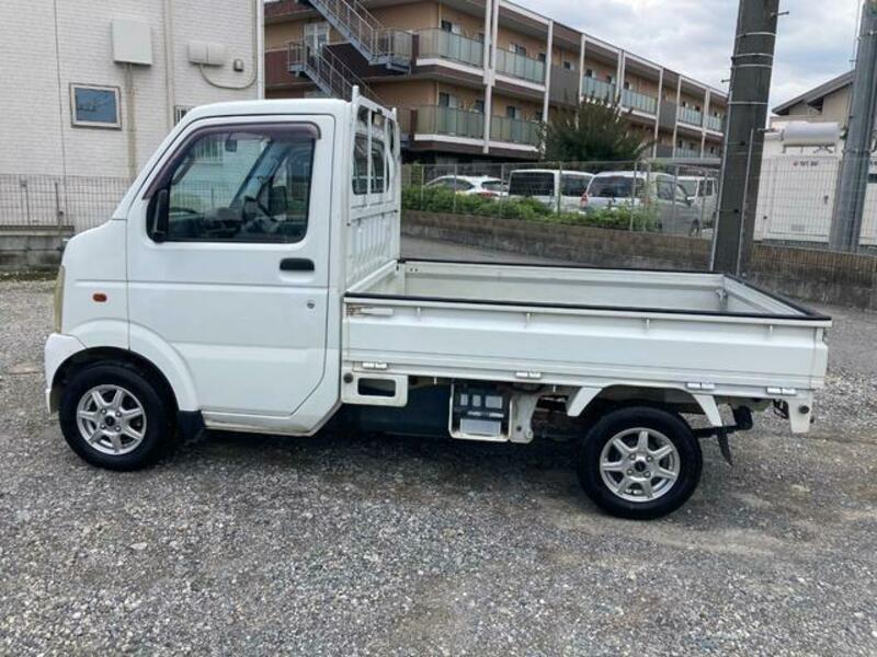 CARRY TRUCK