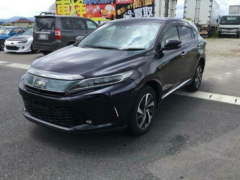 TOYOTA HARRIER