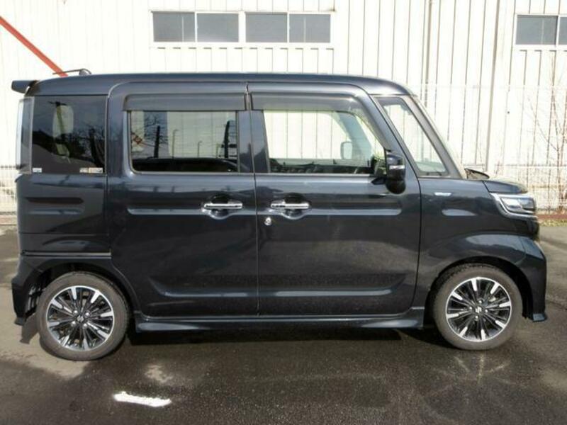 SPACIA CUSTOM