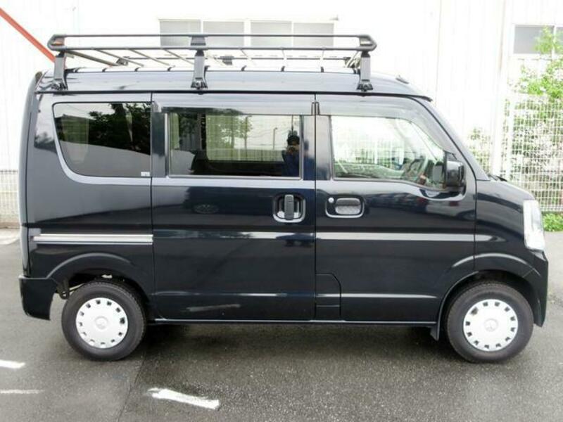 MINICAB VAN